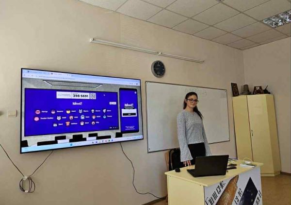 Денят на народните будители в ППМГ – Ловеч! 